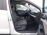 Volkswagen Taos Se 3VVEX7B23RM062559 fotografie