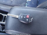 Toyota Corolla L/Le/Xle/Se/Xse 2T1BURHE3HC786556 снимка