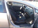 Kia Forte 1.8L Lx/1.8L Lx+/Lx+ Winter Edition KNAFK4A66F5402483 снимка