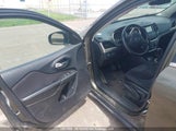Jeep Cherokee North 1C4PJLCB4FW560149 снимка