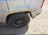Jeep Patriot 1C4NJRAB2ED564921 снимка