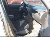 Jeep Patriot 1C4NJRAB2ED564921 снимка