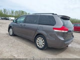 Toyota Sienna Le 7 Passenger 5TDJK3DC0BS009611 снимка
