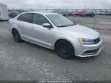 Volkswagen Jetta 2.0L Trendline/2.0L Trendline+ 3VW2K7AJ3FM334335 fotografie