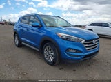 Hyundai Tucson Luxury 2.0L KM8J3CA40JU661838 fotografie