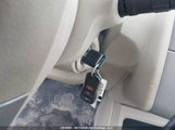 Nissan Versa 1.8S 3N1BC11E47L427097 снимка