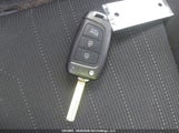 Hyundai Venue Essential KMHRB8A35PU229426 снимка