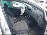 Volkswagen Golf 3VWG57AU9KM023736 снимка