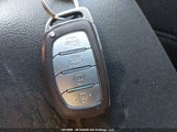 Hyundai Elantra Preferred With Sun And Safety Package Auto Ivt KMHD84LF0LU901542 снимка