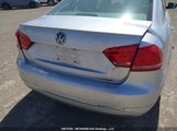 Volkswagen Passat 2.5L Highline 1VWCH7A31DC119930 снимка