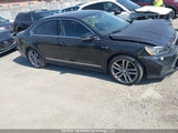 Volkswagen Passat Wolfsburg Edition 1VWKA7A35KC005443 снимка