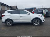 Hyundai Santa Fe 5XYZUDLB3HG493453 photo