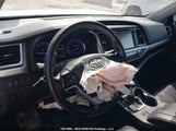 Toyota Highlander Xle 5TDJZRFH3JS541408 снимка