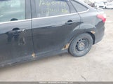 Ford Focus Titanium 1FADP3J21DL256611 fotografie