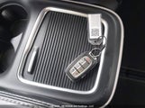 Chrysler Pacifica Touring L 2C4RC1BG6PR567585 снимка