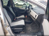 Toyota Yaris Le JTDKTUD32CD531824 снимка