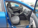 Toyota Matrix 2T1KU4EE5AC265450 photo