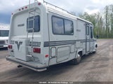 Ford Econoline E350 Cutaway Van 1FDKE30H1KHA67988 снимка