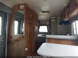 Ford Econoline E350 Cutaway Van 1FDKE30H1KHA67988 снимка