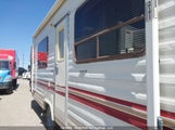 Ford Econoline E350 Cutaway Van 1FDKE30L2GHB48664 снимка