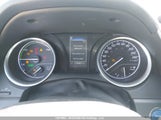 Toyota Camry Hybrid Le 4T1B31HK1JU003703 снимка