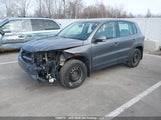 Volkswagen Tiguan Trendline WVGKV7AX8FW537540 photo