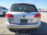 Volkswagen Touareg 3.0 Tdi Comfortline/3.0 Tdi Execline/3.0 Tdi Highline WVGDK9BP6CD000250 снимка