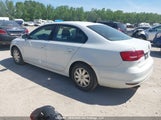 Volkswagen Jetta 2.0L Trendline/2.0L Trendline+ 3VW2K7AJ7FM351834 photo