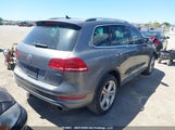 Volkswagen Touareg Tdi WVGDP9BPXED014821 fotografie