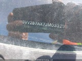 Volkswagen Tiguan 3VV2B7AX7JM033293 снимка