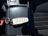 Ford Escape Titanium 1FMCU9J97HUE40400 fotografie