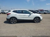 Nissan Qashqai JN1BJ1CR0JW288951 fotografie