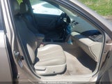 Toyota Camry Le 4T1BE46K48U222924 снимка