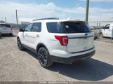 Ford Explorer Xlt 1FM5K8D89HGA95719 снимка