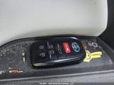 Toyota Sienna Le/Xse/Limited/Platinum 5TDGSKFC6RS138593 photo