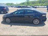 Toyota Corolla Le 5YFBPMBE4NP287473 fotografie