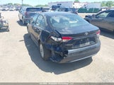 Toyota Corolla Le 5YFBPMBE4NP287473 fotografie