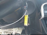 Toyota Corolla Le 2T1BURHE7JC091132 снимка