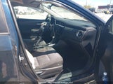 Toyota Corolla Le 2T1BURHE7JC091132 снимка