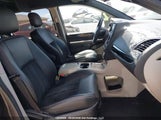 Dodge Grand Caravan Cvp/Sxt 2C4RDGBG8JR192077 снимка