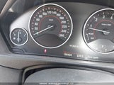 BMW 328I xDrive WBA8E3G50GNT77090 снимка