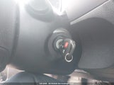 Toyota Corolla Le 2T1BURHE7EC222453 снимка