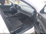 Hyundai Elantra Sel Sport KMHLM4DG2SU021021 photo