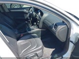 Audi A4 2.0T WAUBFCFL0DN004646 photo