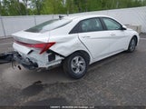 Hyundai Elantra Essential KMHLM4DG9SU952793 снимка
