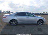 Toyota Camry Le/Se 4T1BE46K77U027687 снимка