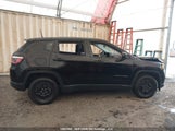 Jeep Compass Sport 3C4NJCAB6JT181047 снимка