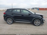 Hyundai Tucson Premium 2.0L KM8J3CA4XJU808439 fotografie