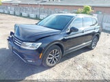 Volkswagen Tiguan Se/Sel 3VV2B7AX8JM062267 fotografie