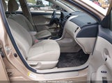 Toyota Corolla S/Le 2T1BU4EE9DC023961 снимка